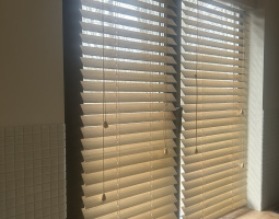 Деревянные жалюзи